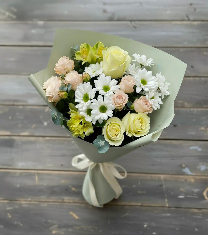 Букет цветов из: Альстромерии, Розы и Хризантемы в Шелкозаводской