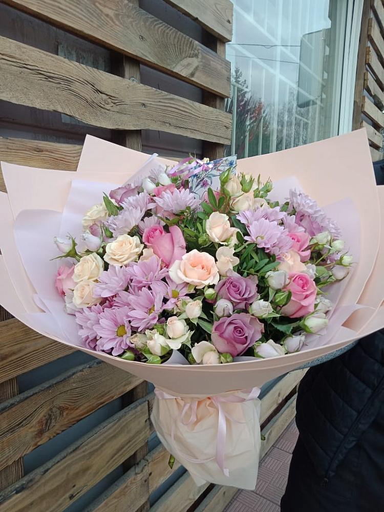 Букет цветов из: Розы и Хризантемы в Шелкозаводской