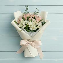 Букет цветов из:  Альстромерии #REPLACE_PRED# Шелкозаводской
