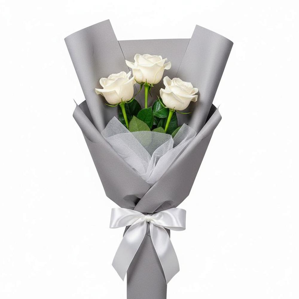 Букет 3 белые розы в Шелкозаводской