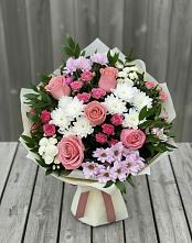 Букет цветов из:  Альстромерии, Гвоздики, Розы и Хризантемы в Шелкозаводской