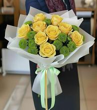Букет цветов из:  Хризантемы и Розы в Шелкозаводской