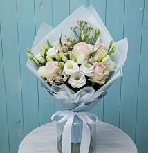 Букет цветов из:  Розы и Лизиантусы #REPLACE_PRED# Шелкозаводской