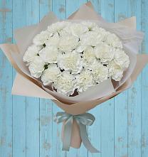Букет цветов из:  Гвоздики в Шелкозаводской